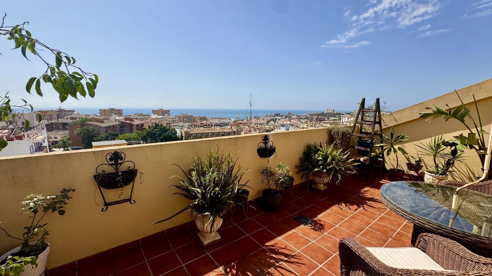 4 bedroom Penthouse for sale in Arroyo de la Miel - € 495,000 (Ref: 10020640)