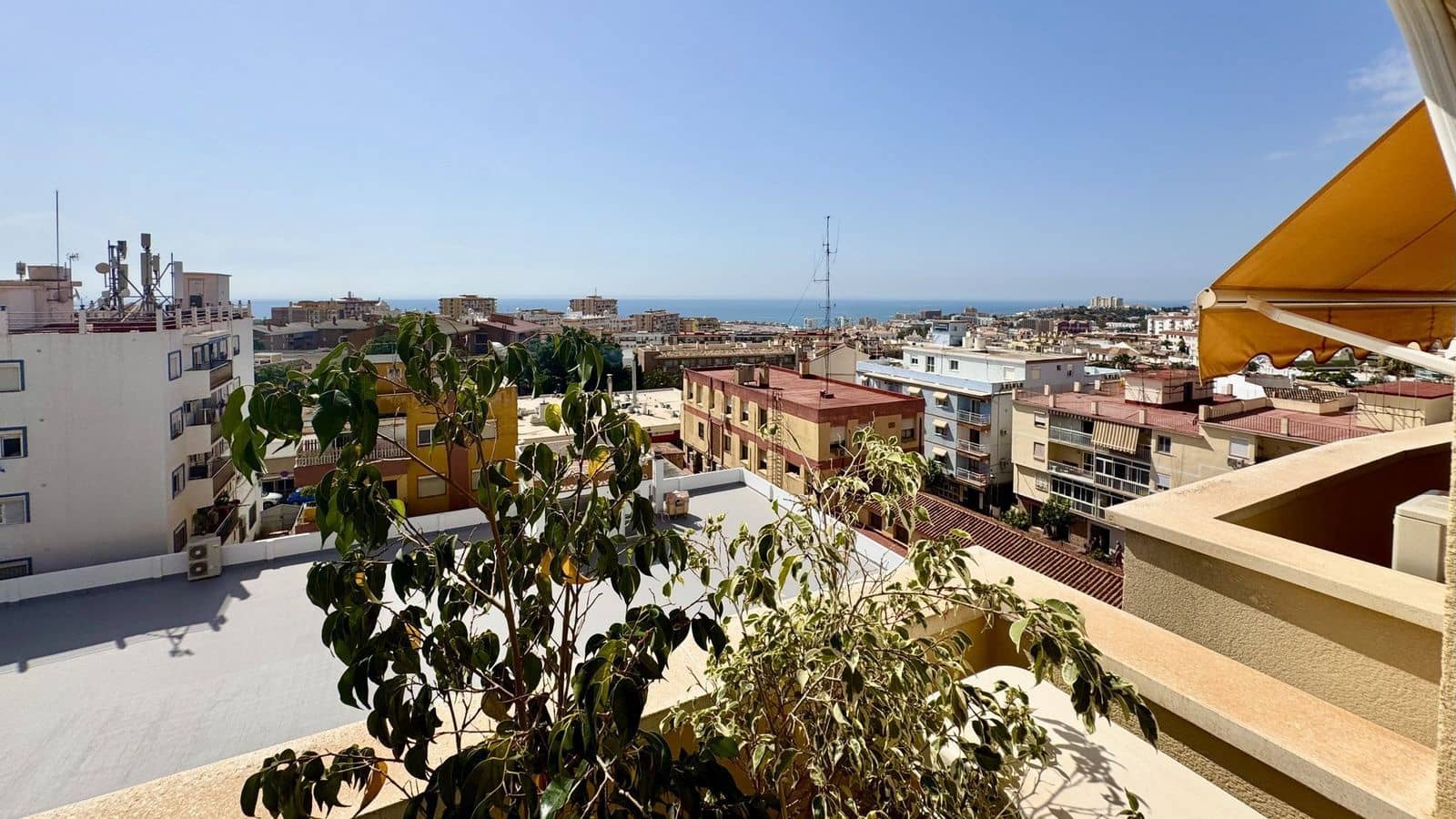 4 bedroom Penthouse for sale in Arroyo de la Miel - € 495,000 (Ref: 10020640)