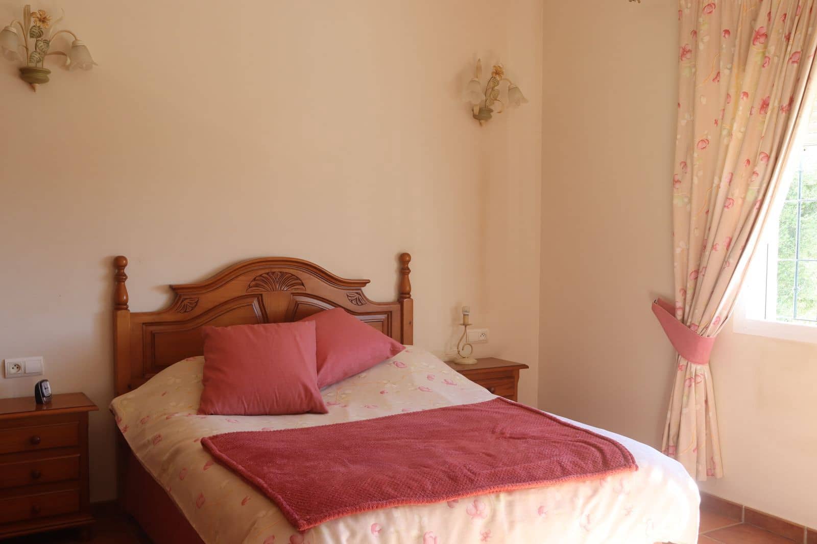 3 bedroom Finca/Country House for sale in La Cala de Mijas - € 960,000 (Ref: 10020641)