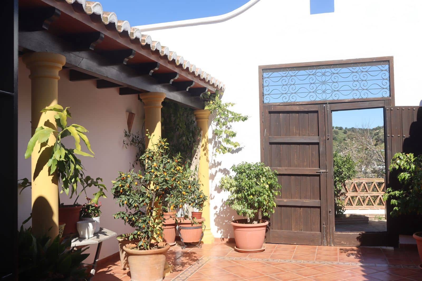 3 bedroom Finca/Country House for sale in La Cala de Mijas - € 960,000 (Ref: 10020641)