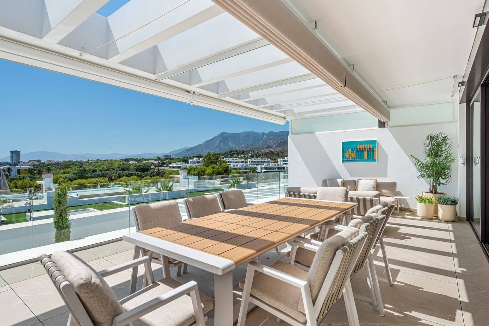 2 slaapkamer Penthouse te koop in Marbella - € 1.495.000 (Ref: 10020643)
