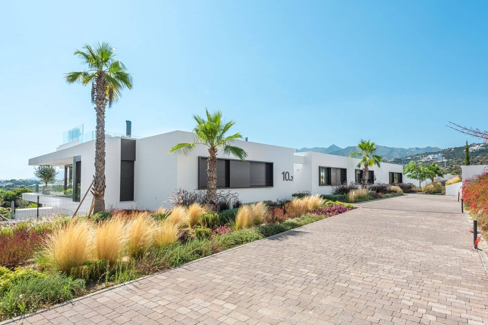 2 slaapkamer Penthouse te koop in Marbella - € 1.495.000 (Ref: 10020643)