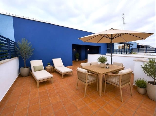 2 quarto Penthouse para venda em Estepona - 750 000 € (Ref: 10020646)