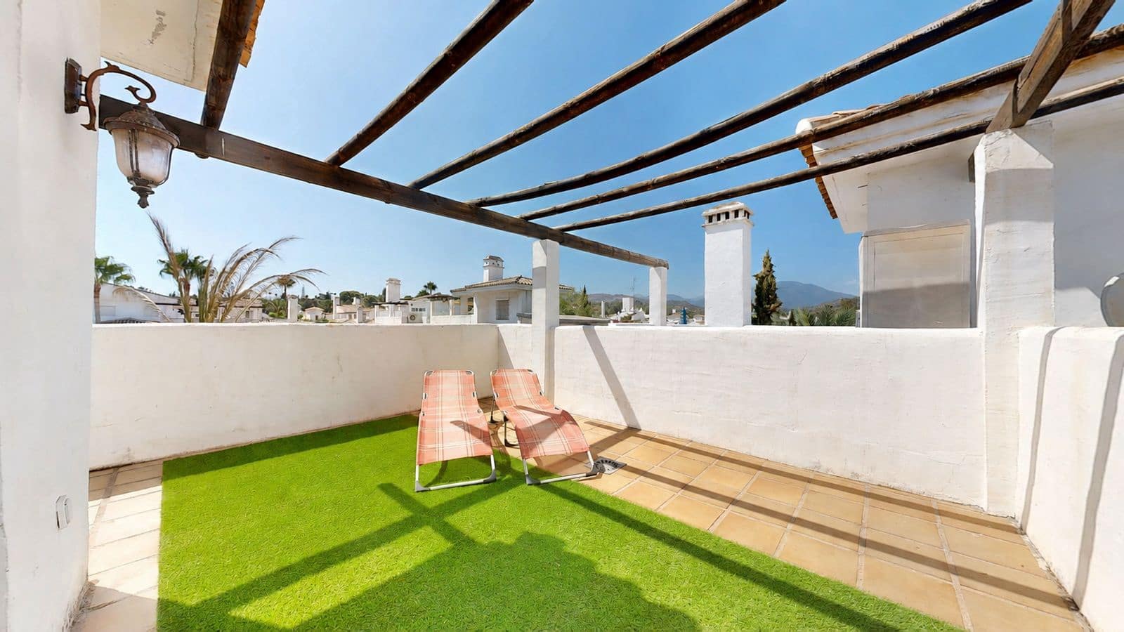 3 chambre Penthouse à vendre à Nueva Andalucia - 549 000 € (Ref: 10020647)