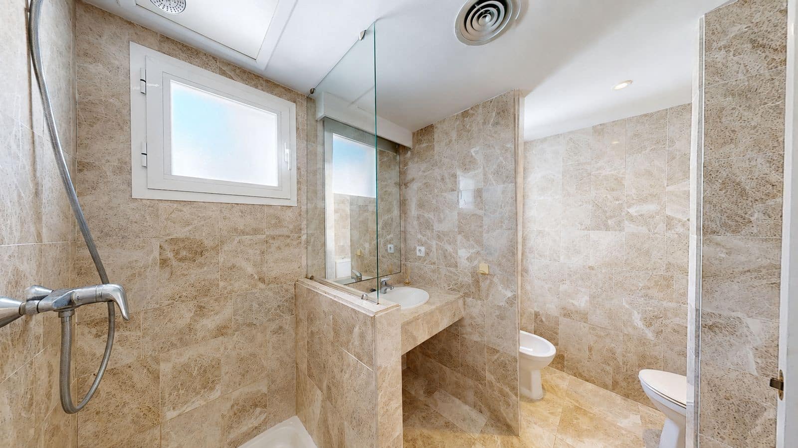 3 chambre Penthouse à vendre à Nueva Andalucia - 549 000 € (Ref: 10020647)