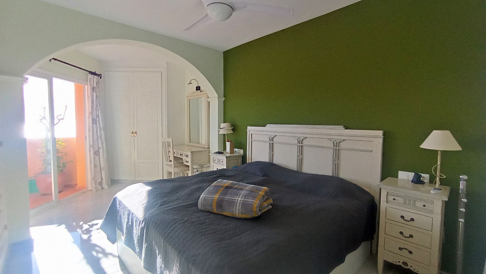 2 slaapkamer Penthouse te koop in Calahonda - € 449.000 (Ref: 10020648)