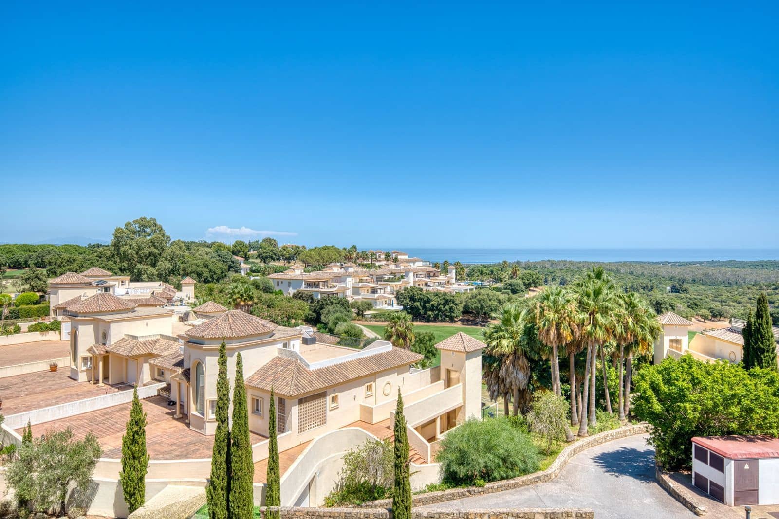 3 chambre Penthouse à vendre à San Roque - 629 000 € (Ref: 10020650)