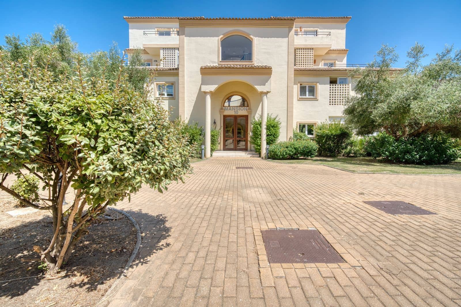 3 chambre Penthouse à vendre à San Roque - 629 000 € (Ref: 10020650)