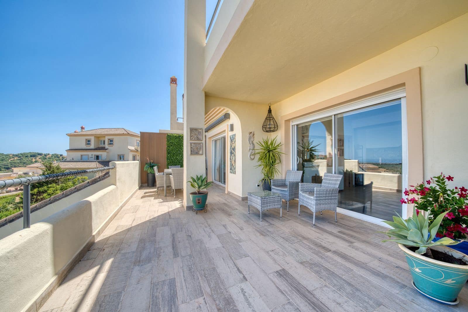 3 chambre Penthouse à vendre à San Roque - 629 000 € (Ref: 10020650)