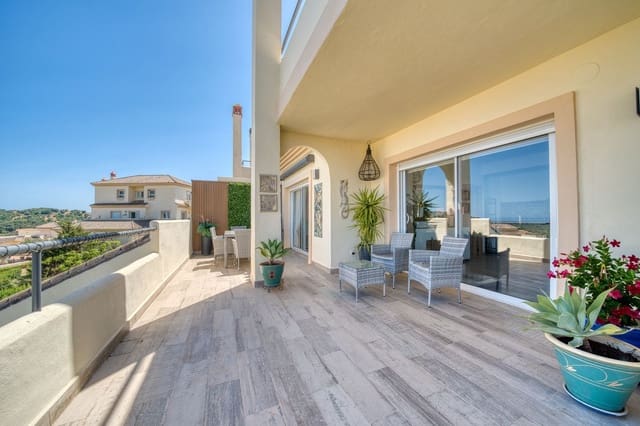 3 chambre Penthouse à vendre à San Roque - 629 000 € (Ref: 10020650)