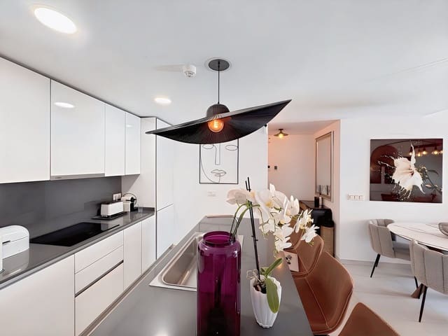 2 camera da letto Attico in vendita in La Quinta, Benahavís - 675.000 € (Rif: 10020651)
