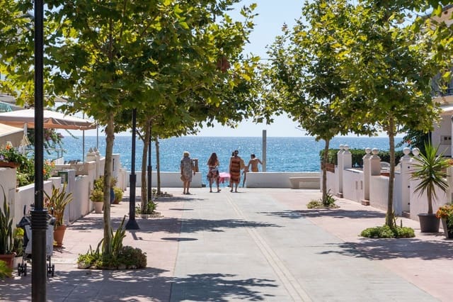 Ático de 3 habitaciones en La Cala de Mijas, Mijas en venta - 444.000 € (Ref: 10020652)