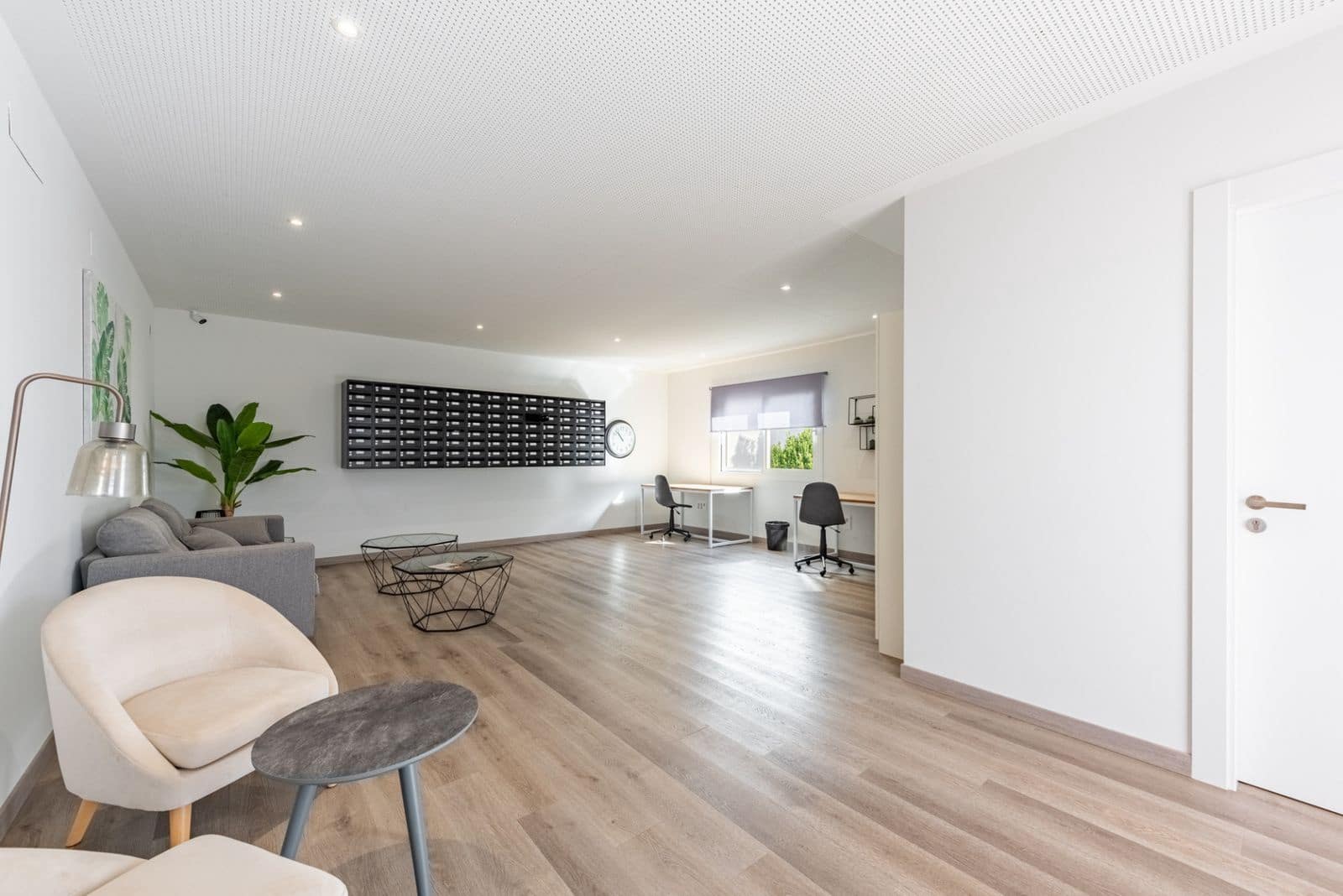 3 bedroom Penthouse for sale in Nueva Andalucia - € 820,000 (Ref: 10020657)