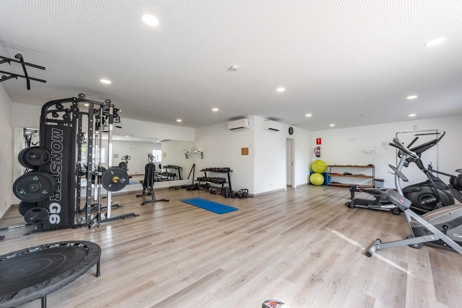 3 bedroom Penthouse for sale in Nueva Andalucia - € 820,000 (Ref: 10020657)