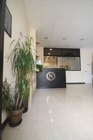 Business for sale in Marbella - € 380,000 (Ref: 10020658)