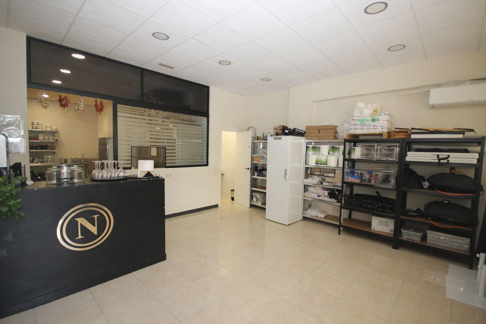 Business for sale in Marbella - € 380,000 (Ref: 10020658)