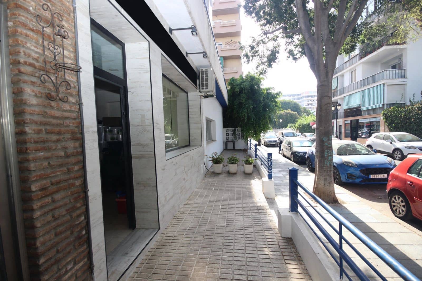 Business for sale in Marbella - € 380,000 (Ref: 10020658)