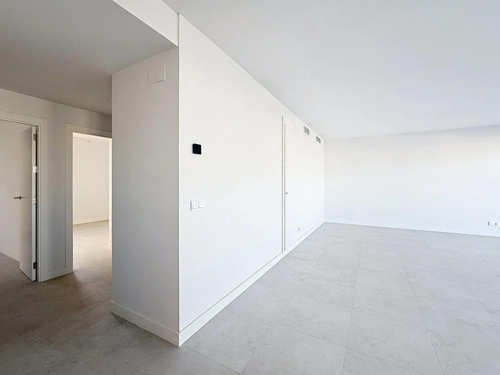 3 soveværelse Lejlighed til salg i Estepona - € 975.000 (Ref: 10020659)