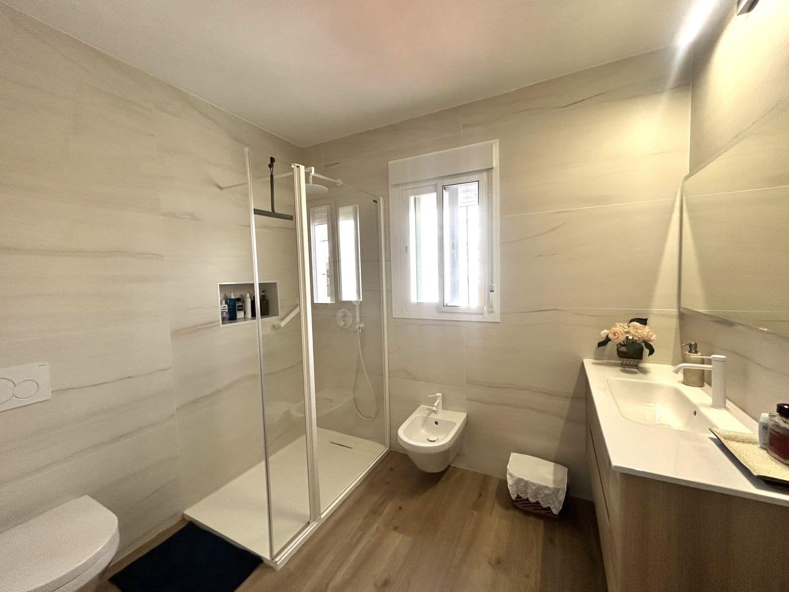 4 quarto Casa em Banda para venda em San Pedro de Alcantara - 690 000 € (Ref: 10051342)