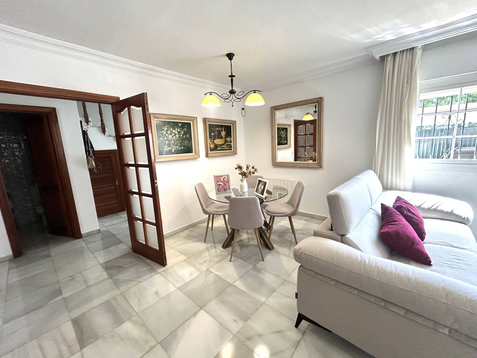 4 quarto Casa em Banda para venda em San Pedro de Alcantara - 690 000 € (Ref: 10051342)