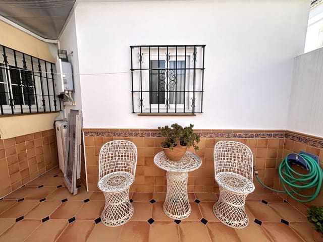 4 quarto Casa em Banda para venda em San Pedro de Alcantara, Marbella - 690 000 € (Ref: 10051342)