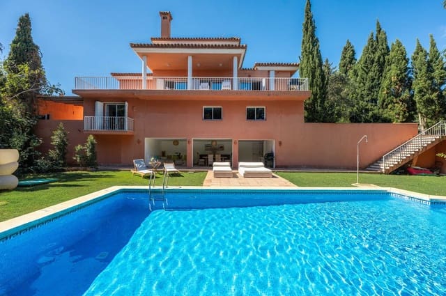 5 makuuhuone Huvila myytävänä paikassa Sotogrande Costa, San Roque - 1 350 000 € (Ref: 10051343)