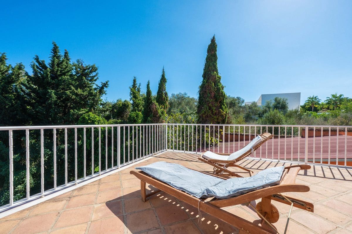 5 makuuhuone Huvila myytävänä paikassa Sotogrande - 1 350 000 € (Ref: 10051343)