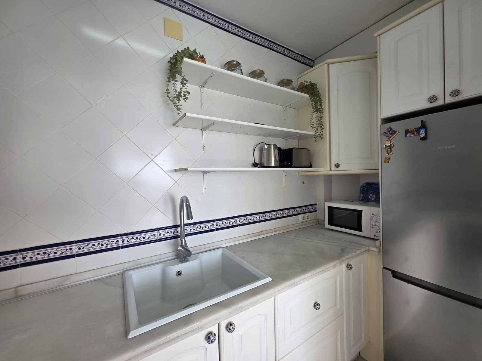 2 bedroom Apartment for sale in Marbella - € 530,000 (Ref: 10051344)