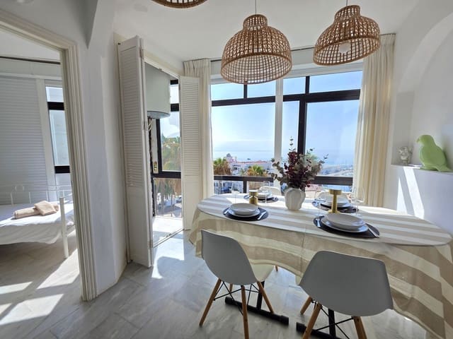 2 bedroom Apartment for sale in Marbella - € 530,000 (Ref: 10051344)
