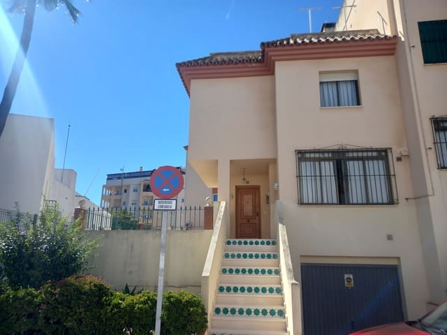 4 camera da letto Villetta Bifamiliare in vendita in Estepona - 635.000 € (Rif: 10051345)