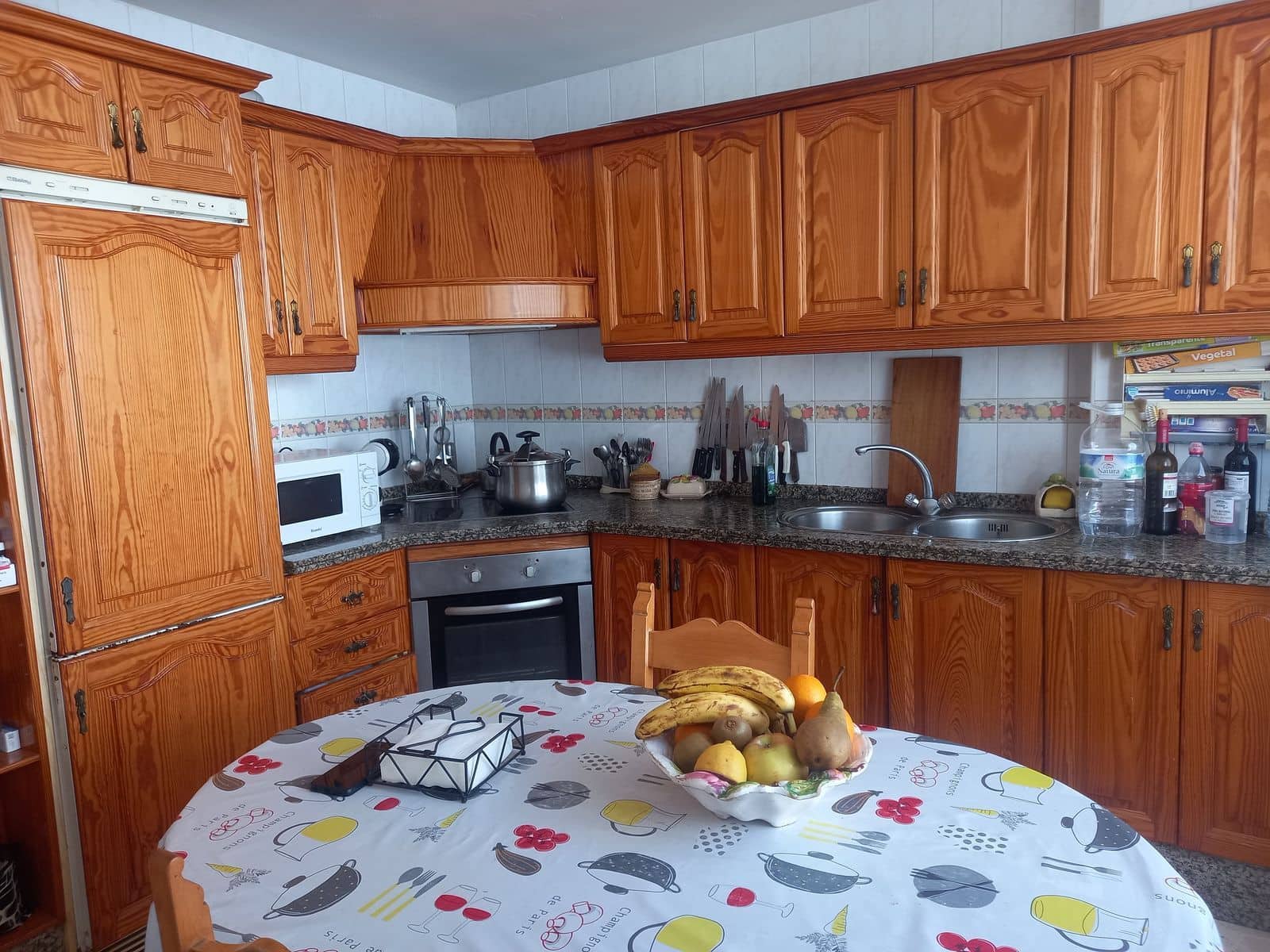 4 makuuhuone Paritalo myytävänä paikassa Estepona - 635 000 € (Ref: 10051345)