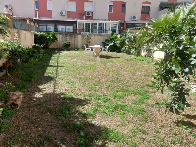 4 camera da letto Villetta Bifamiliare in vendita in Estepona - 635.000 € (Rif: 10051345)