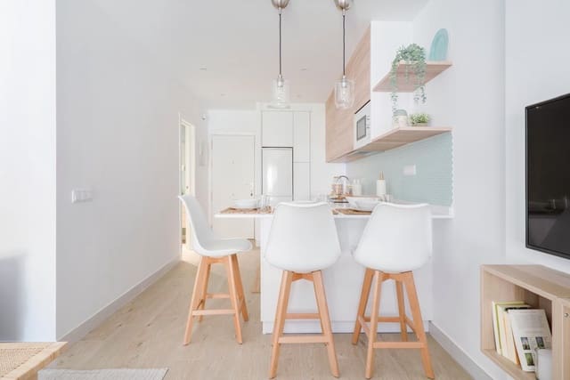 Yksiö myytävänä paikassa Marbella - 355 000 € (Ref: 10051346)
