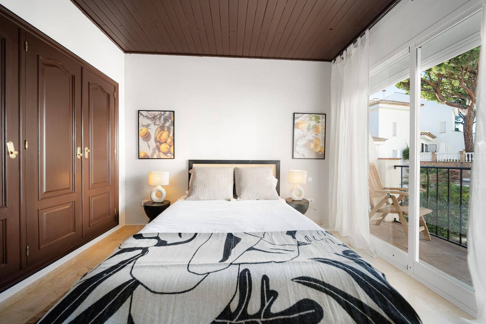Apartamento de 2 habitaciones en Nueva Andalucia en venta - 479.995 € (Ref: 10051349)