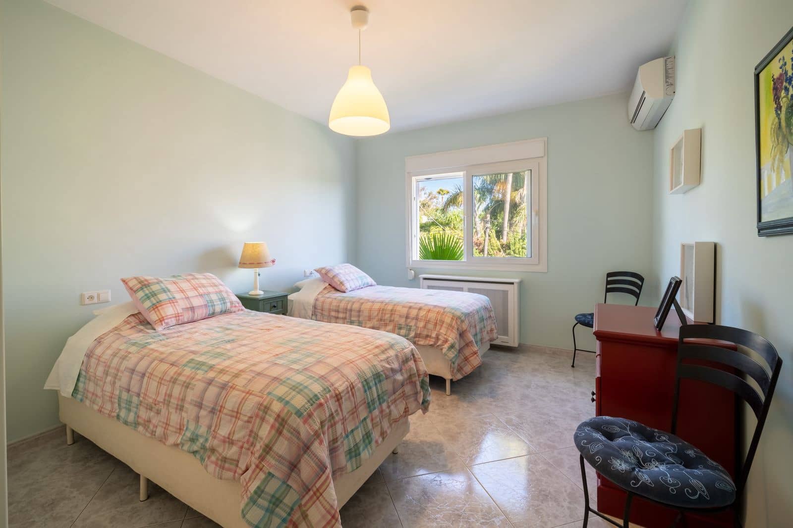 4 bedroom Villa for sale in Marbesa - € 1,950,000 (Ref: 10051351)