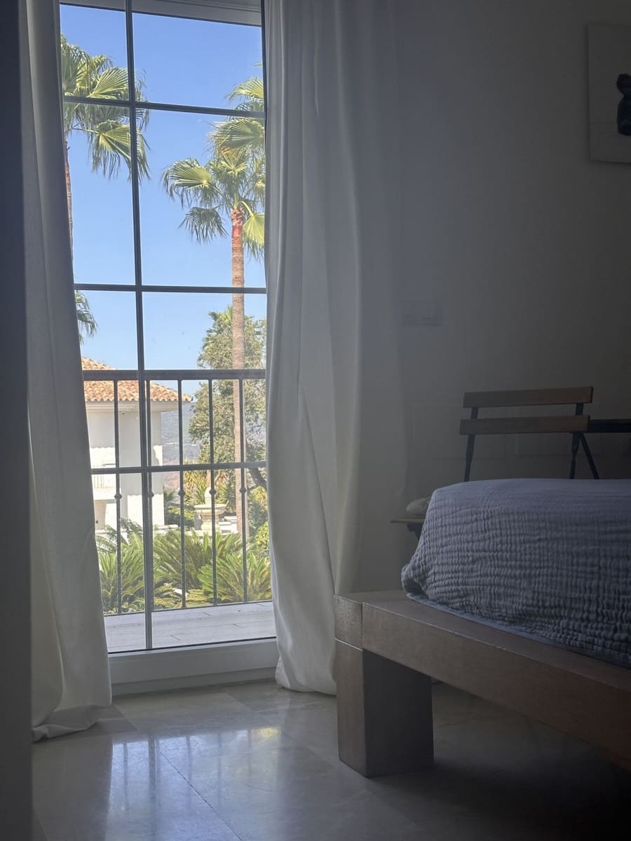 5 bedroom Townhouse for sale in La Mairena - € 990,000 (Ref: 10051354)