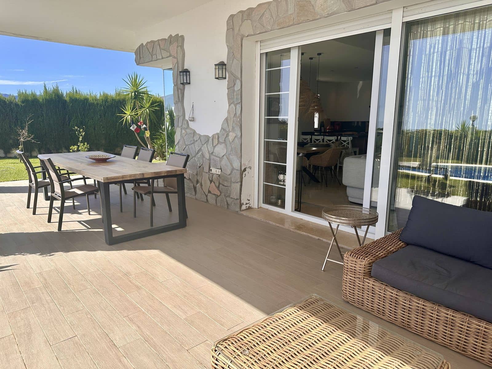 5 bedroom Townhouse for sale in La Mairena - € 990,000 (Ref: 10051354)
