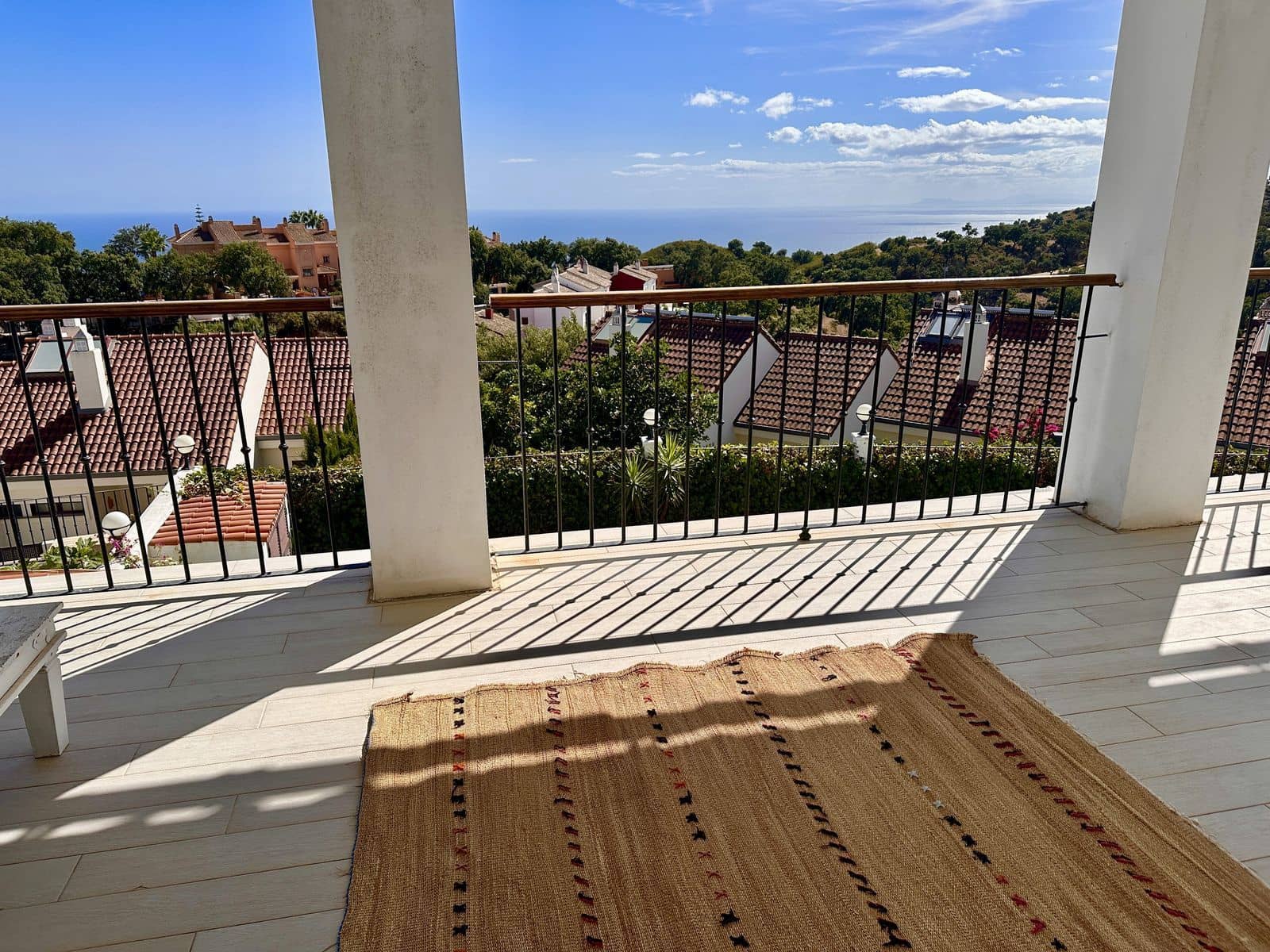 5 bedroom Townhouse for sale in La Mairena - € 990,000 (Ref: 10051354)
