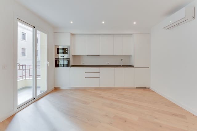 3 slaapkamer Appartement te koop in Málaga stad - € 646.500 (Ref: 10051356)