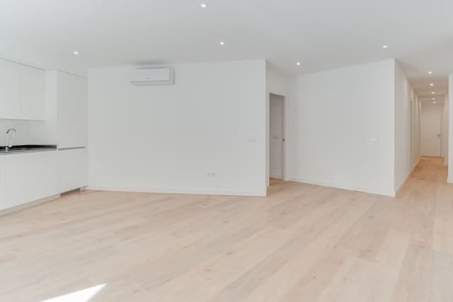3 slaapkamer Appartement te koop in Málaga stad - € 646.500 (Ref: 10051356)