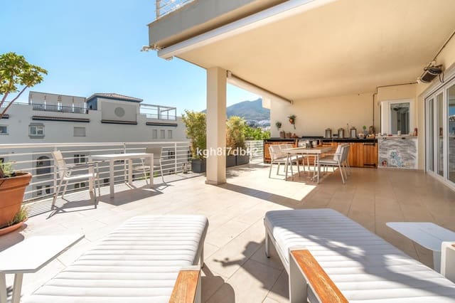 3 soveværelse Lejlighed til salg i Benalmádena - € 750.000 (Ref: 10051357)