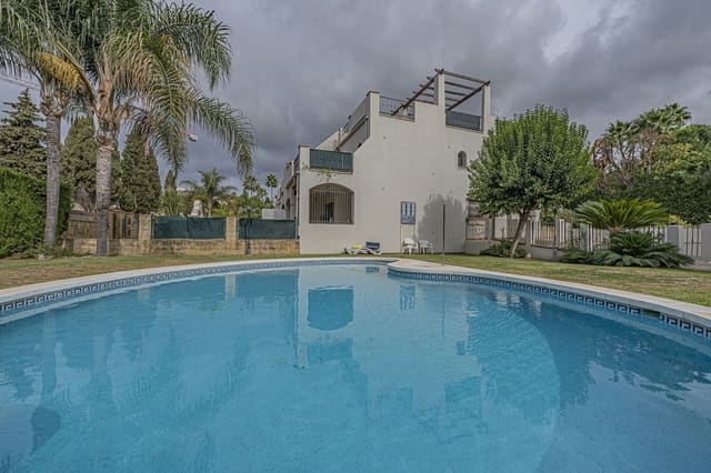 3 soveværelse Byhus til salg i Marbella - € 845.000 (Ref: 10051361)