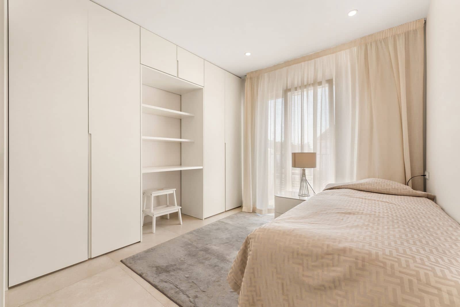 4 bedroom Townhouse for sale in Estepona - € 649,500 (Ref: 10051365)