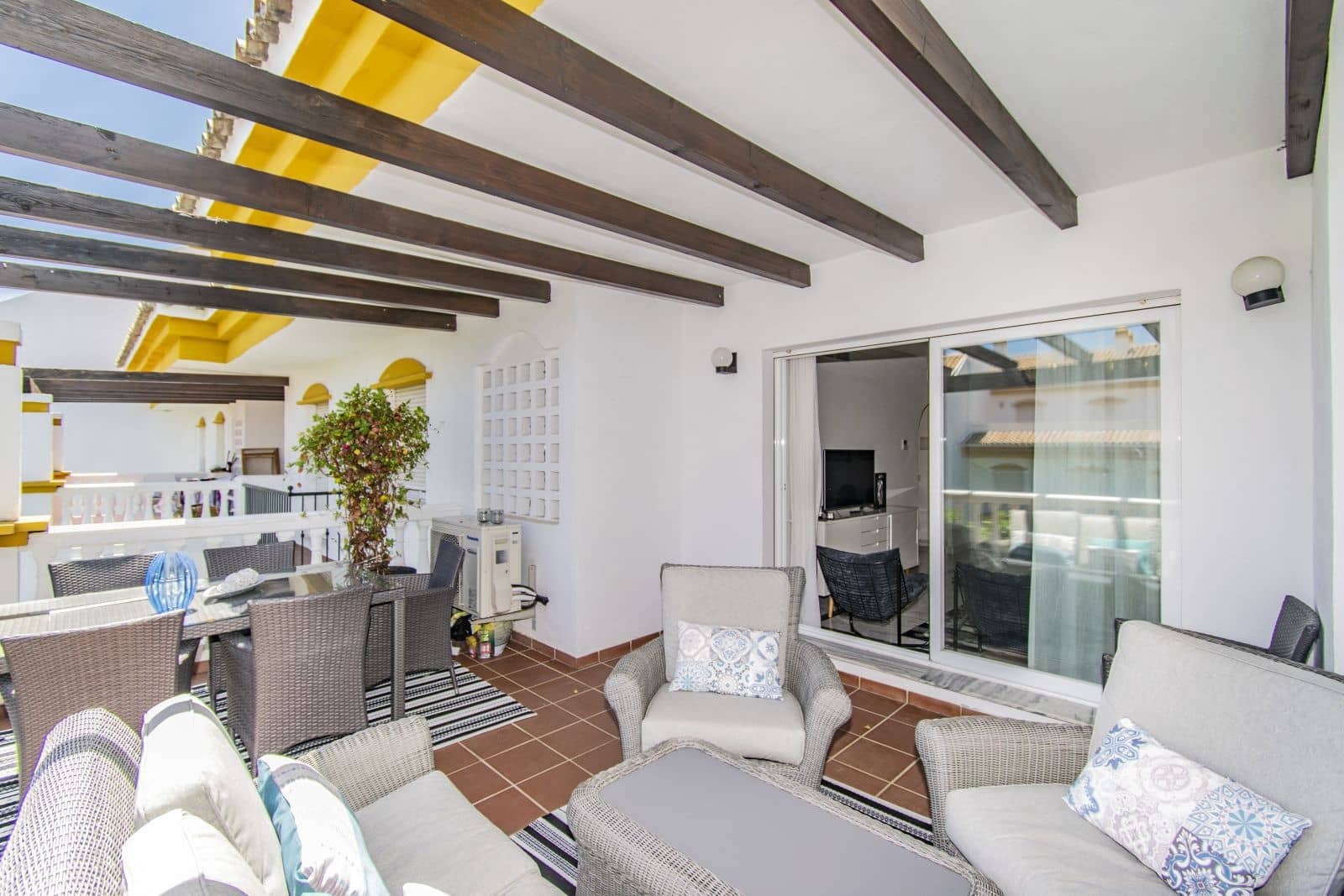 2 makuuhuone Huoneisto myytävänä paikassa Nueva Andalucia - 429 000 € (Ref: 10051368)