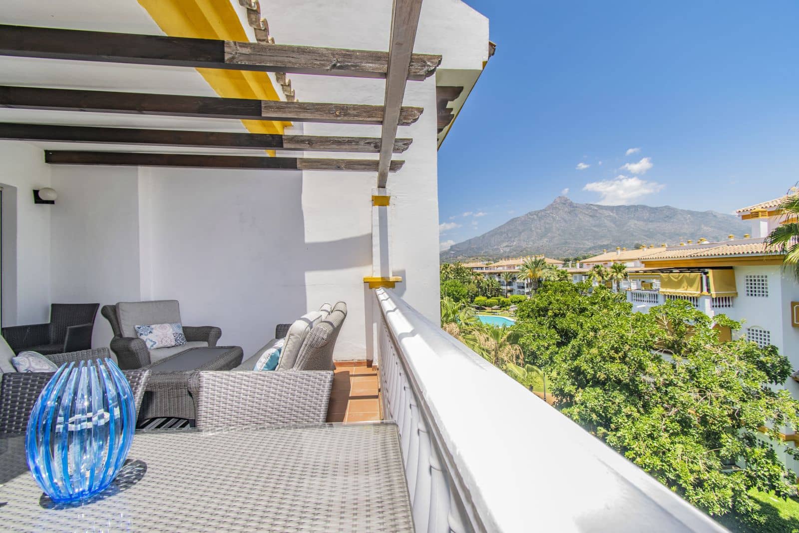 2 makuuhuone Huoneisto myytävänä paikassa Nueva Andalucia - 429 000 € (Ref: 10051368)