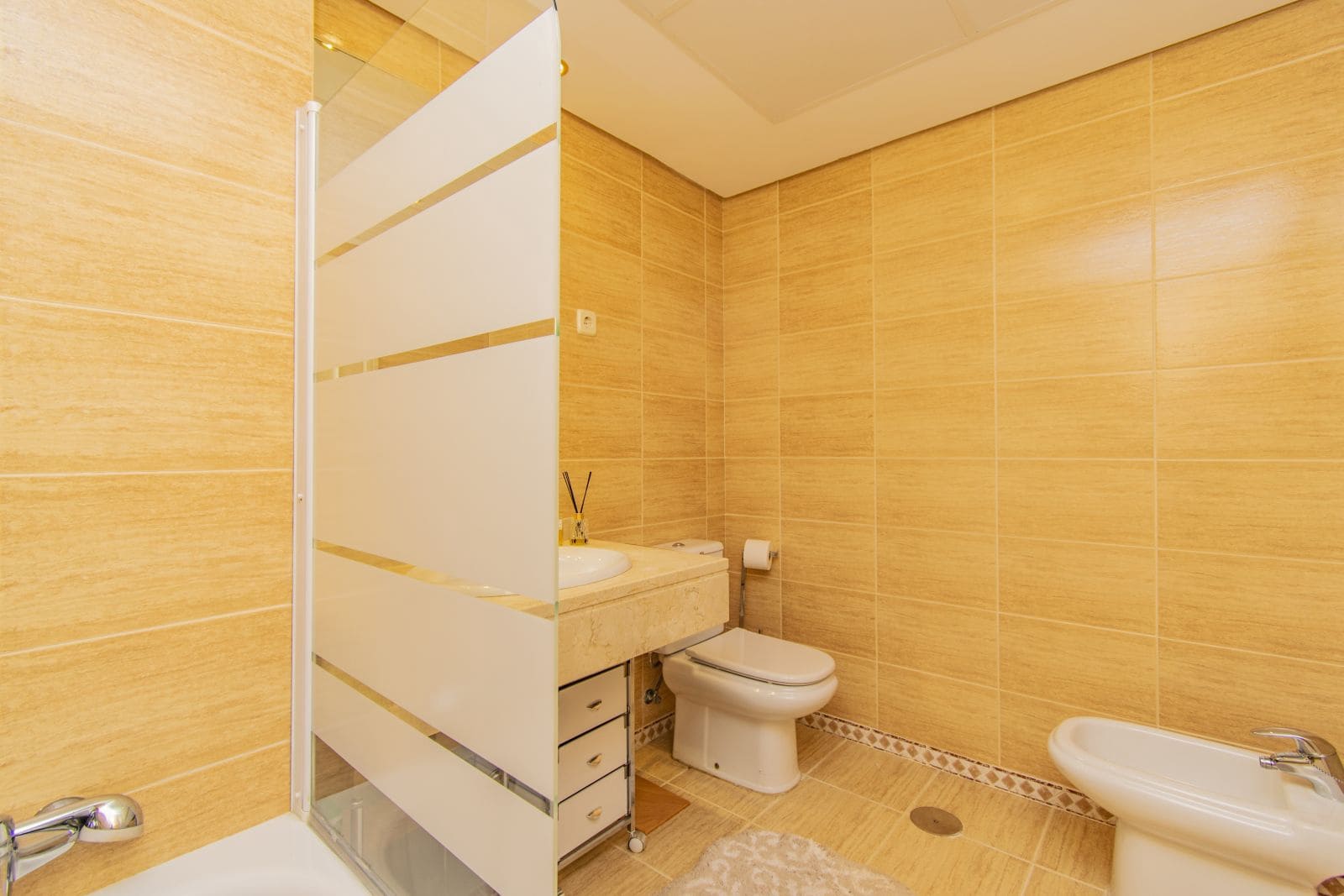2 makuuhuone Huoneisto myytävänä paikassa Nueva Andalucia - 429 000 € (Ref: 10051368)