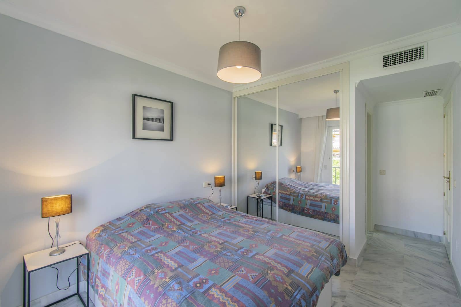 2 makuuhuone Huoneisto myytävänä paikassa Nueva Andalucia - 429 000 € (Ref: 10051368)