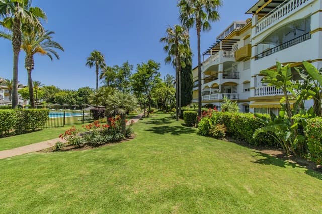 2 makuuhuone Huoneisto myytävänä paikassa Nueva Andalucia, Marbella - 429 000 € (Ref: 10051368)