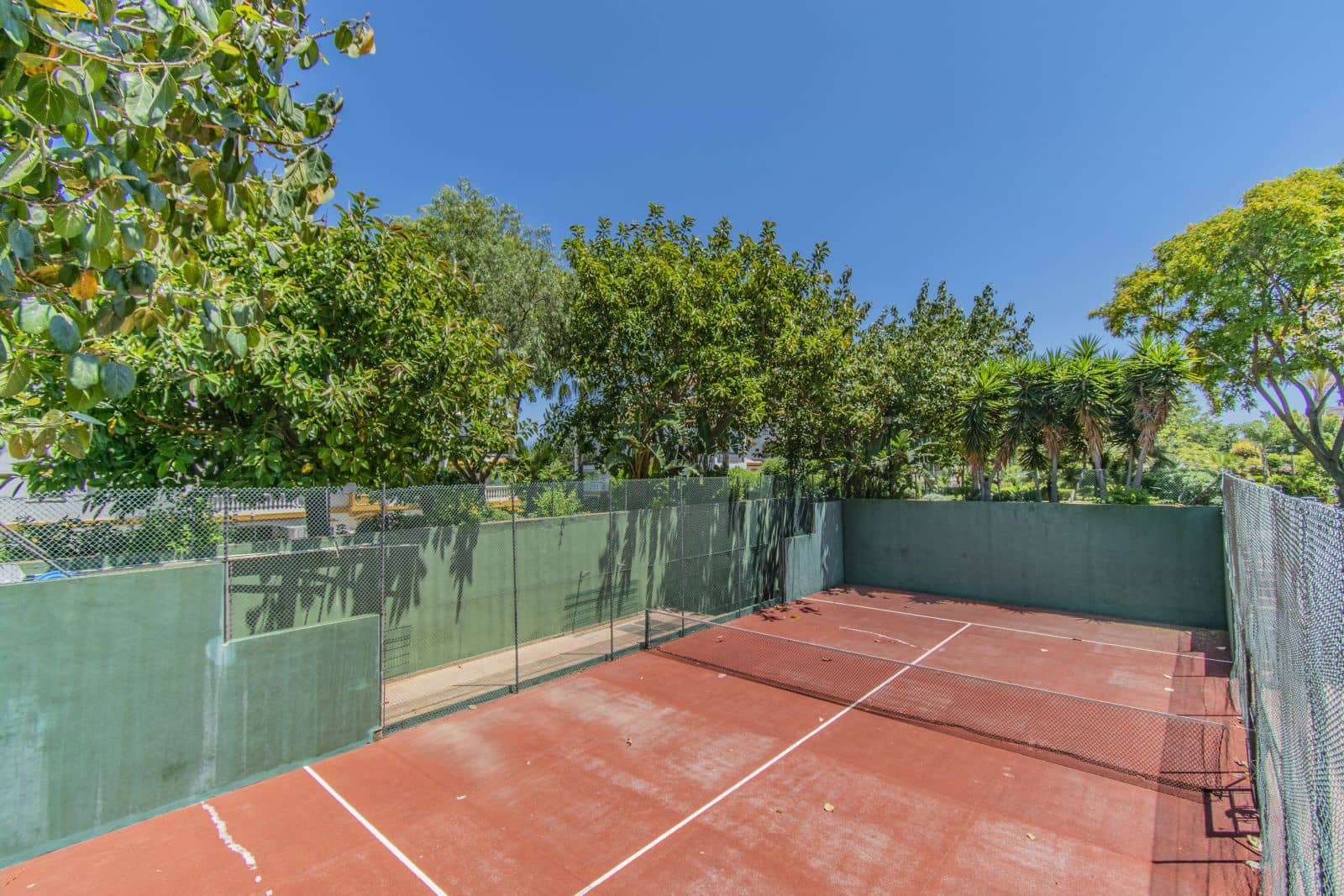 2 makuuhuone Huoneisto myytävänä paikassa Nueva Andalucia - 429 000 € (Ref: 10051368)