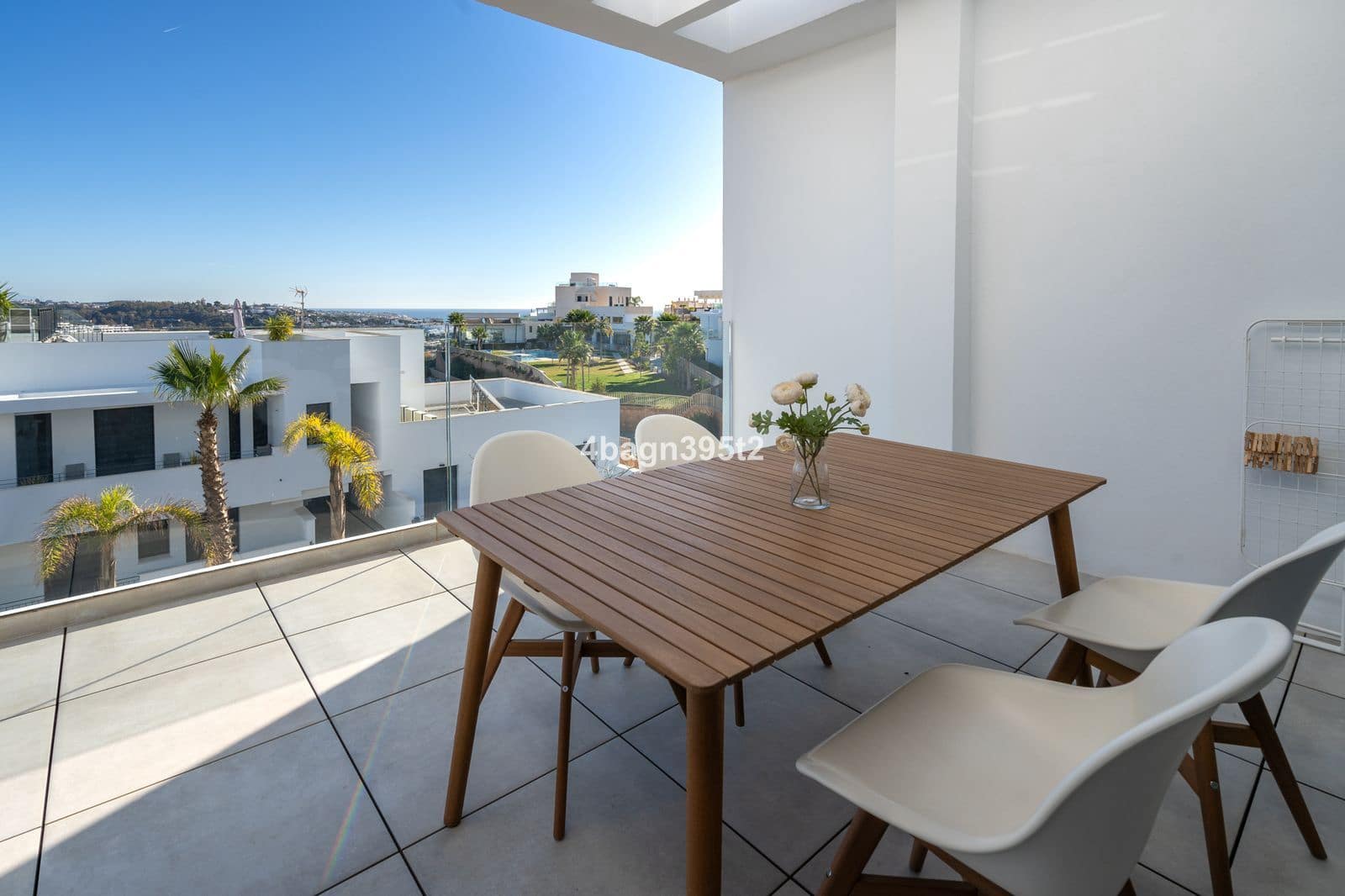 3 bedroom Apartment for sale in La Cala de Mijas - € 599,000 (Ref: 10051370)